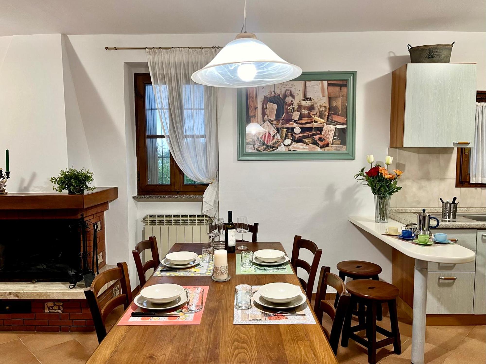 Appartamento Mirella In Centro Storico Casole dʼElsa Dış mekan fotoğraf