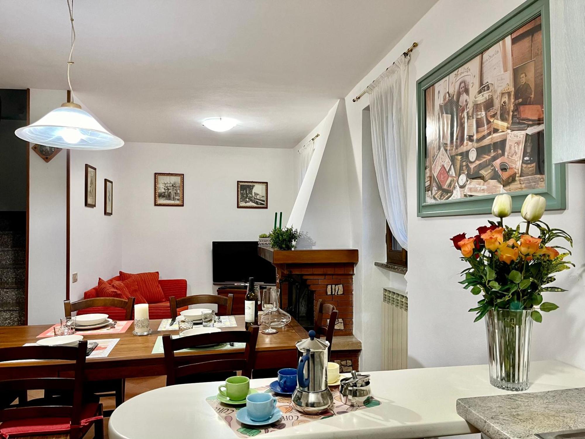 Appartamento Mirella In Centro Storico Casole dʼElsa Dış mekan fotoğraf